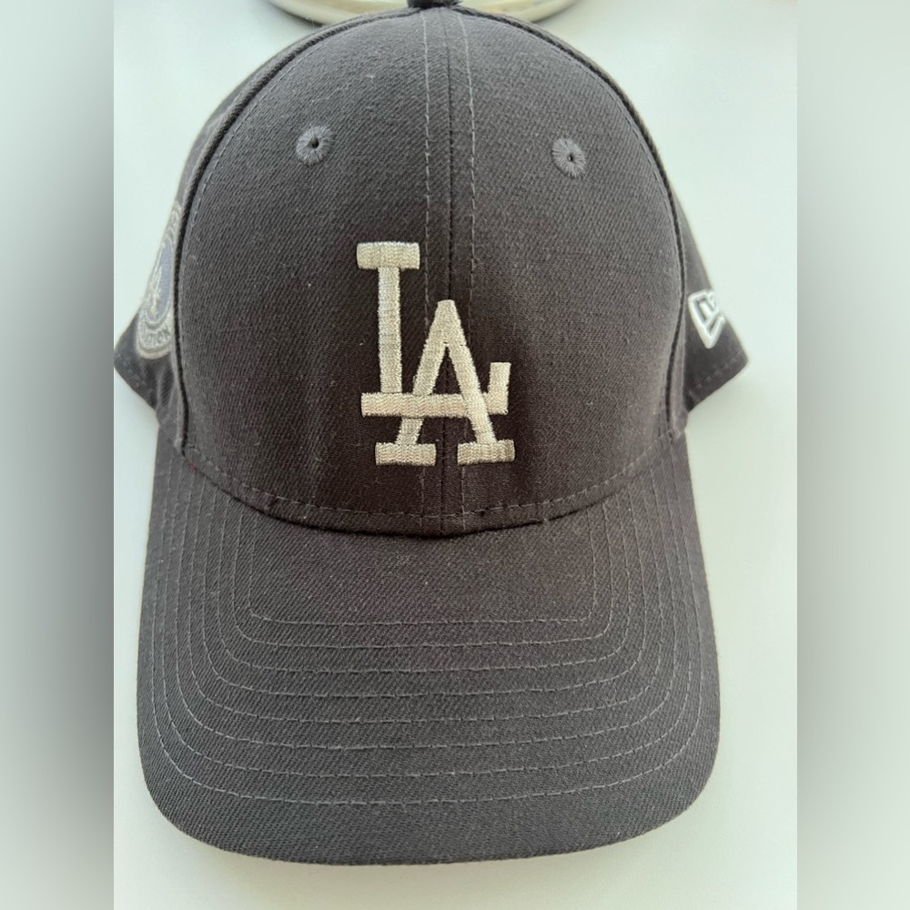 Limited Edition Dodgers Foundation Grey Hat